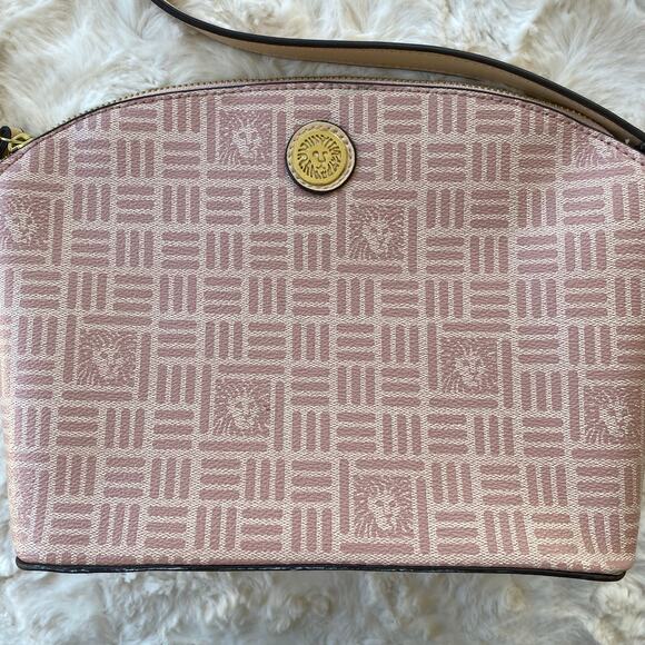 Anne Klein Classic Lion Logo Crossbody Bag Pink and Beige Purse Gold Hardware - Picture 2 of 16